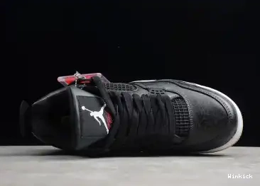 4 GUM CI1184-001 SE JORDAN AIR BLACK LASER 0522